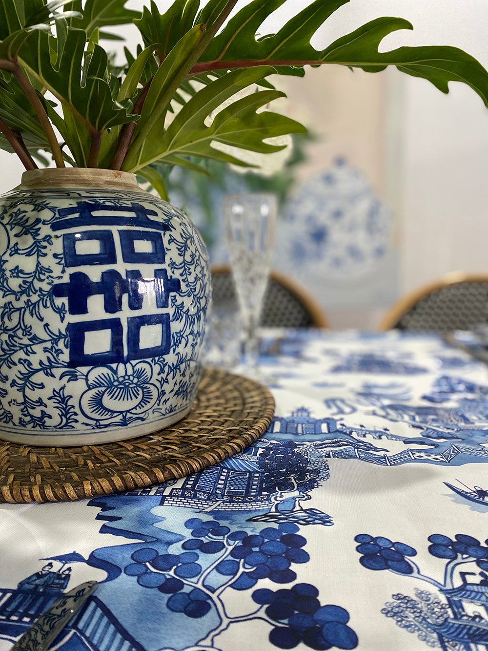 Blue and white Willow pattern tablecloth