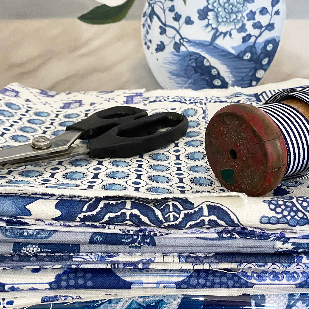 SNIPPET OF FABRIC SAMPLES